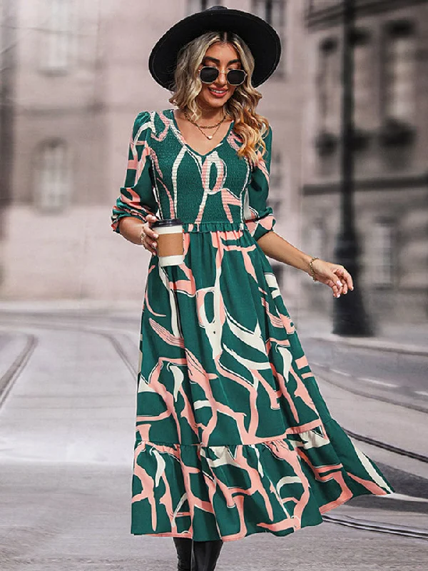 Casual Sports Suit Casual Sports Suit Printed Smocked V-Neck Three-Quarter Sleeve Midi Dress Casual Sports Suit Casual Sports Suit Printed Smocked V-Neck Three-Quarter Sleeve Midi Dress