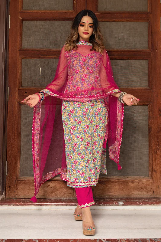 Elegant And Generous Elegant And Generous Women's jaipuri straight cotton suit set - Pomcha Jaipur Elegant And Generous Elegant And Generous Women's jaipuri straight cotton suit set - Pomcha Jaipur