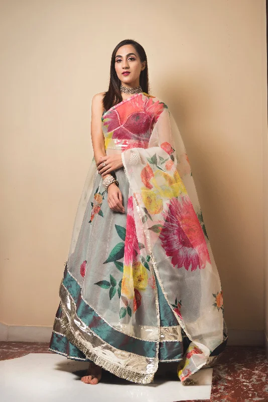 Casual Simple Style Casual Simple Style Women's Taffeta Silk Green Lehenga- Pomcha Jaipur Casual Simple Style Casual Simple Style Women's Taffeta Silk Green Lehenga- Pomcha Jaipur