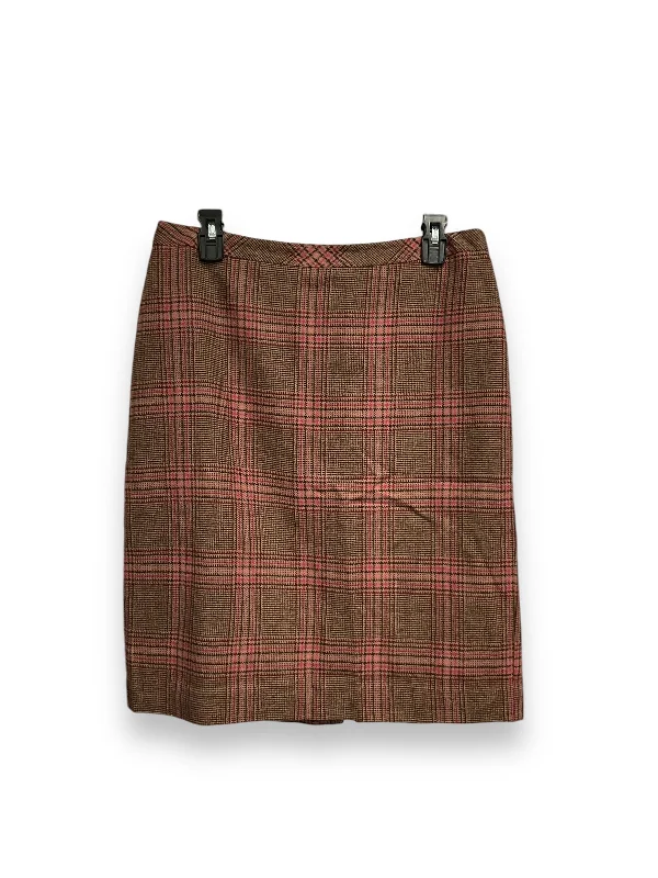 Elegant Slim Style Elegant Slim Style Skirt Mini & Short By Talbots In Multi-colored, Size: M Elegant Slim Style Elegant Slim Style Skirt Mini & Short By Talbots In Multi-colored, Size: M