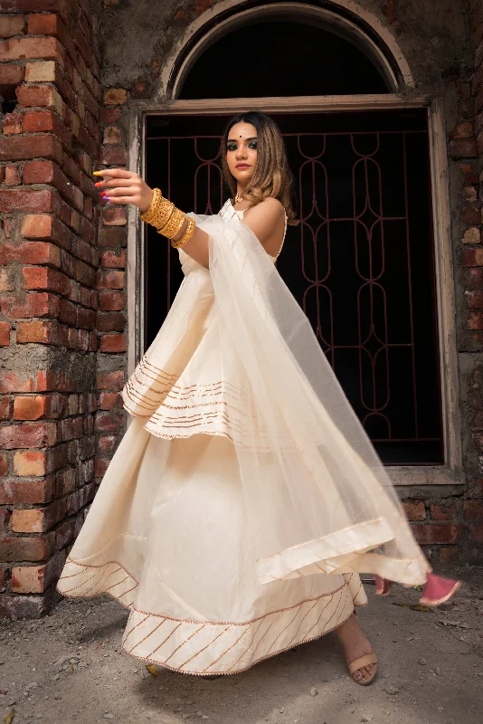 Simple And Generous Style Simple And Generous Style Women's TAAJ OFF WHITE SHORT A LINE KURTA PLAZO SET- Pomcha Jaipur Simple And Generous Style Simple And Generous Style Women's TAAJ OFF WHITE SHORT A LINE KURTA PLAZO SET- Pomcha Jaipur