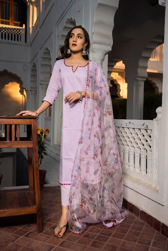 Simple Casual Feeling Simple Casual Feeling Women's lavender pure cotton straight kurta - Pomcha Jaipur Simple Casual Feeling Simple Casual Feeling Women's lavender pure cotton straight kurta - Pomcha Jaipur