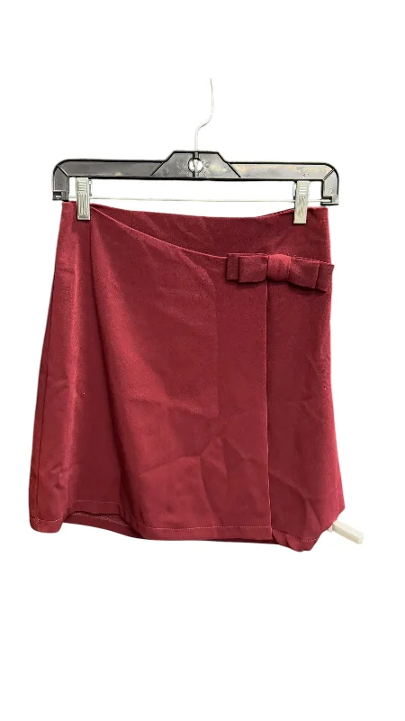 Simple Versatile Style Simple Versatile Style Skirt Mini & Short By Sugar Lips In Maroon, Size: S Simple Versatile Style Simple Versatile Style Skirt Mini & Short By Sugar Lips In Maroon, Size: S