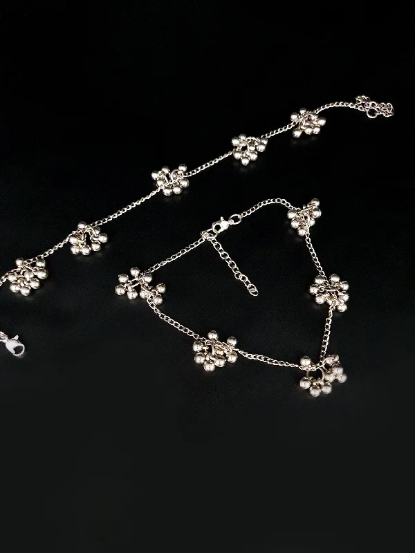 Elegant Slim Skirt Elegant Slim Skirt Antique anklets - Fresh Purple