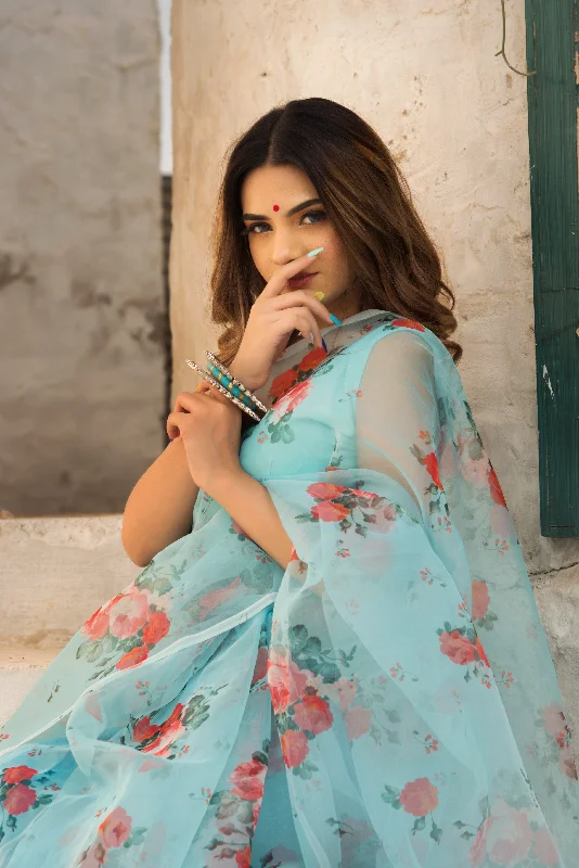 Elegant Wool Coat Elegant Wool Coat Women's CHAAND BLUE & RED ORGANZA SAREE - Pomcha Jaipur