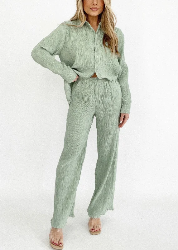 Elegant And Luxurious Feeling Elegant And Luxurious Feeling Passionate Plisse Pant