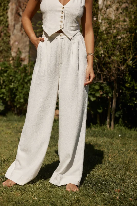 Romantic Off-Shoulder Style Romantic Off-Shoulder Style Diane White Linen Trouser