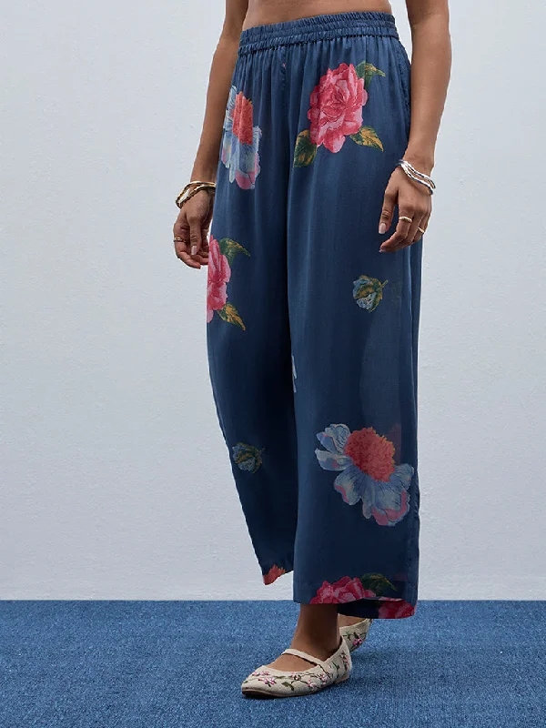 Elegant Feminine Style Elegant Feminine Style Utsa Indigo Floral Printed High-Rise Cotton Ethnic Pants
