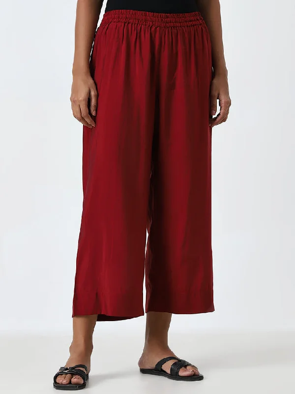 Casual Comfort Casual Comfort Utsa Maroon Solid High-Rise Ethnic Pants