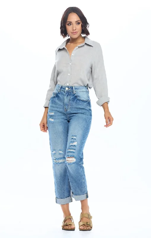 Personalized Independent Style Personalized Independent Style HIGH RISE RIPPED BOYFRIEND JEANS Personalized Independent Style Personalized Independent Style HIGH RISE RIPPED BOYFRIEND JEANS