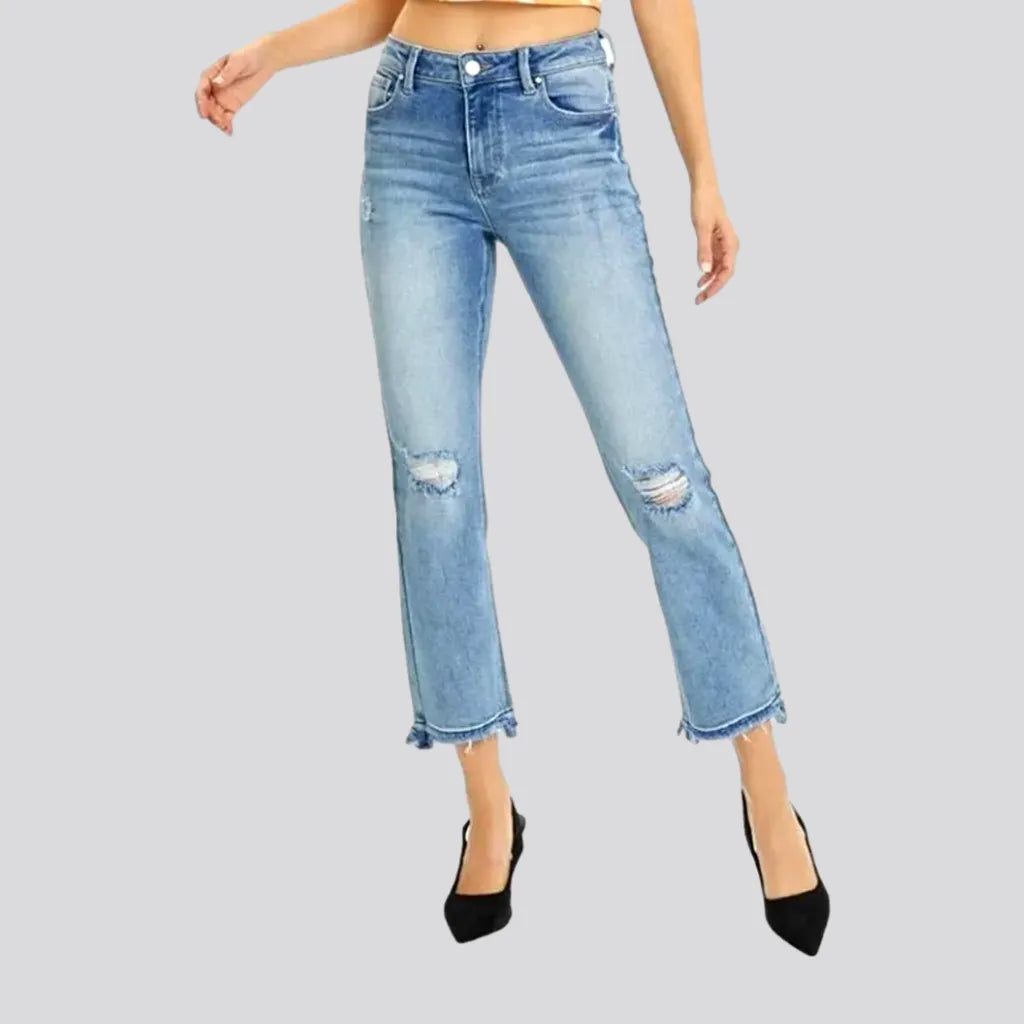 Personalized Embroidery Style Personalized Embroidery Style Sanded cutoff-bottom jeans
for women Personalized Embroidery Style Personalized Embroidery Style Sanded cutoff-bottom jeans
for women