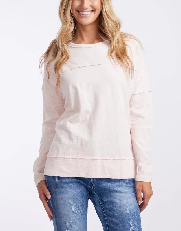 Personalized Embroidery Style Personalized Embroidery Style Jayne Throw On Top - Pale Pink Personalized Embroidery Style Personalized Embroidery Style Jayne Throw On Top - Pale Pink