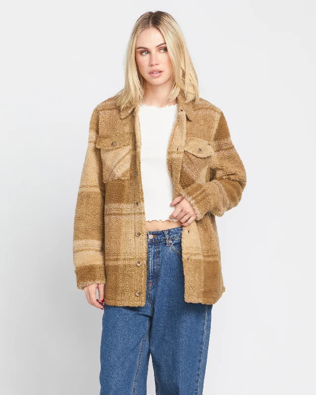 Romantic Off-Shoulder Style Romantic Off-Shoulder Style Silent Sherpa Jacket - Mushroom Romantic Off-Shoulder Style Romantic Off-Shoulder Style Silent Sherpa Jacket - Mushroom