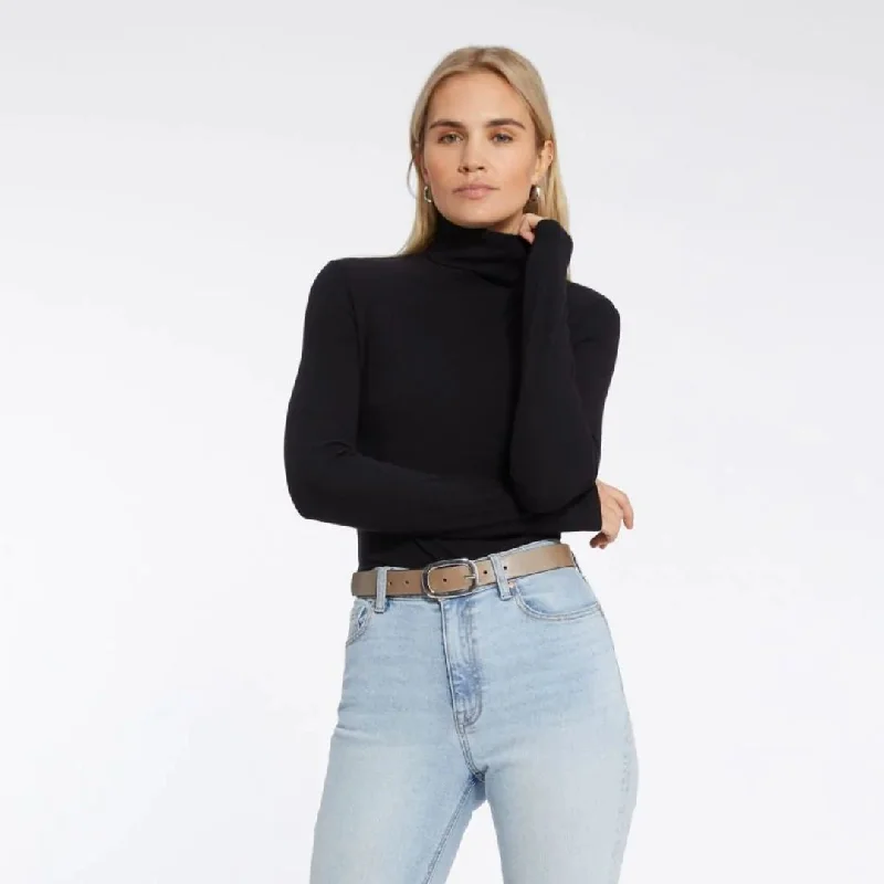 Personalized Layout Personalized Layout Essential Turtleneck (Black)