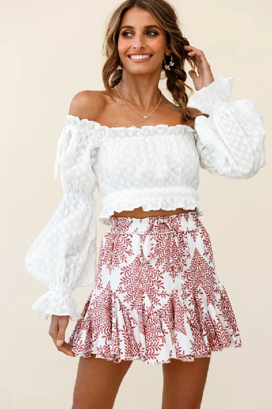 Elegant Slim Skirt Elegant Slim Skirt Robyn Flounce Mini Skirt Leaf Pattern White