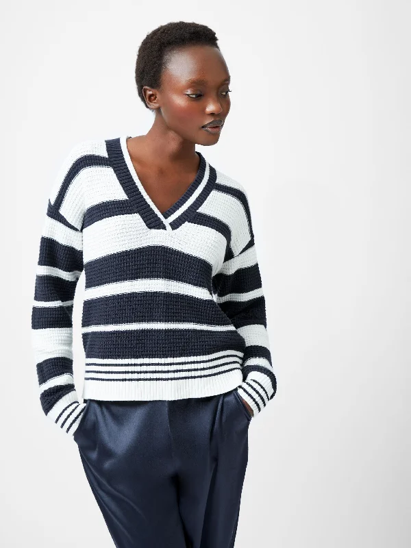 Casual Light Style Casual Light Style Lily Mozart Striped Varsity V-Neck Jumper