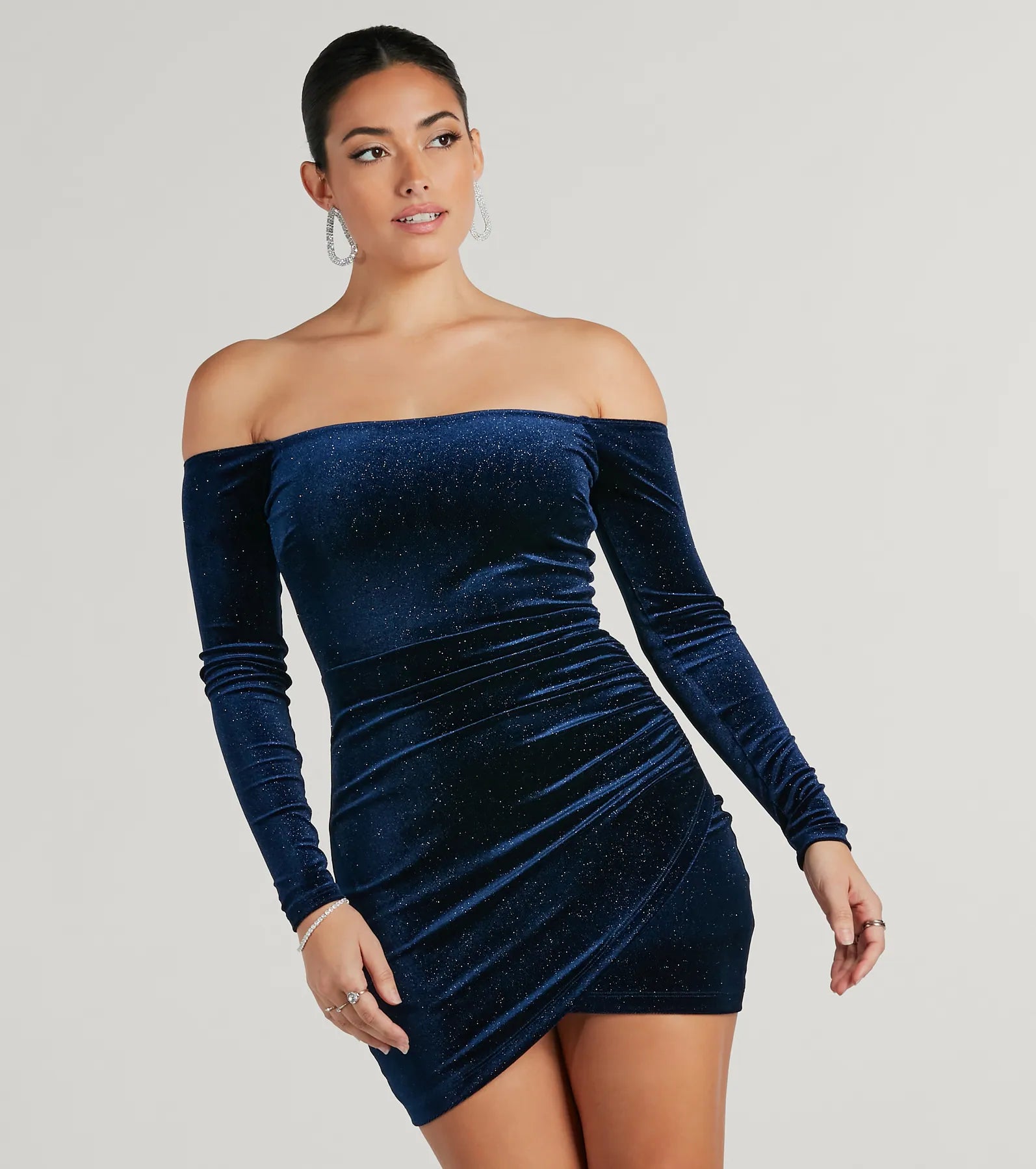 Casual Matching Style Casual Matching Style Sparkly Glitter Velvet Long Sleeve Mini Dress Casual Matching Style Casual Matching Style Sparkly Glitter Velvet Long Sleeve Mini Dress