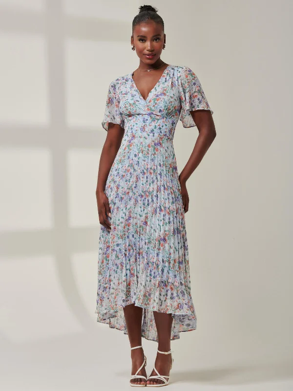 Romantic Off-Shoulder Style Romantic Off-Shoulder Style Meagan V-Neck Chiffon Maxi Dress, Blue Floral Romantic Off-Shoulder Style Romantic Off-Shoulder Style Meagan V-Neck Chiffon Maxi Dress, Blue Floral