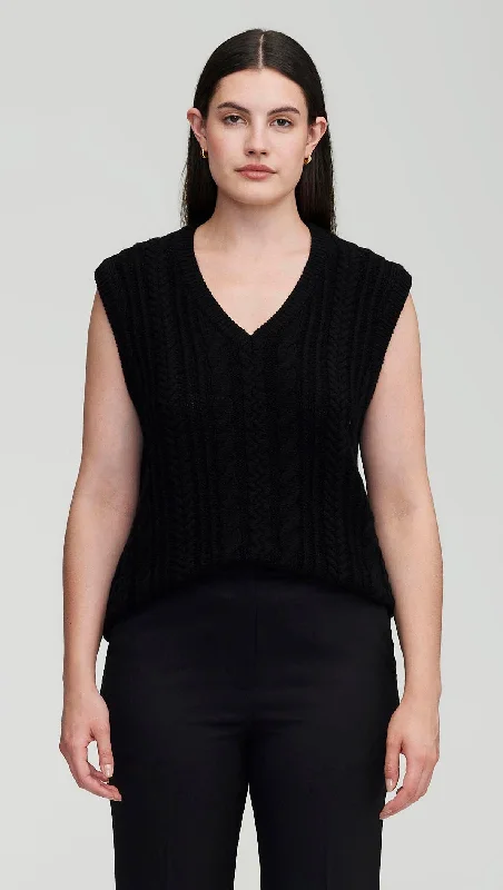 Romantic Skirt Style Romantic Skirt Style Cable Boyfriend Vest in Merino Wool | Black