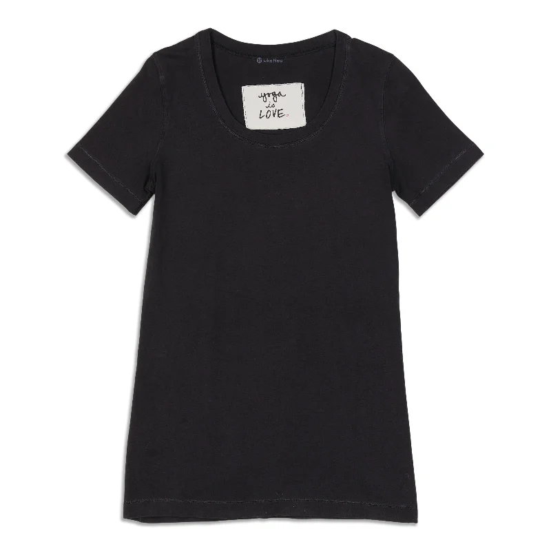 Casual And Relaxed Style Casual And Relaxed Style Every Yogi T-Shirt - Resale