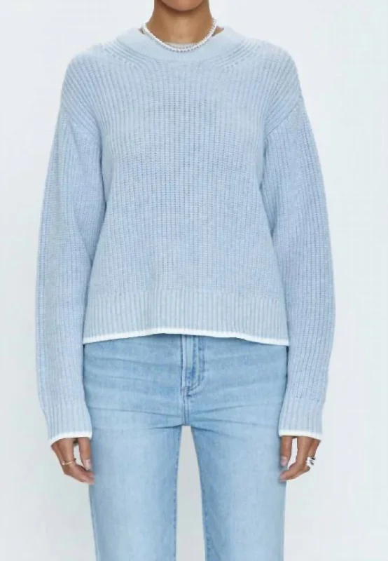 Chic Street Look Trends Chic Street Look Trends Ren Sweater In Light Blue