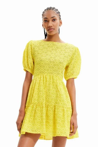 Simple Casual Feeling Simple Casual Feeling Desigual Women's Dresses Vestido Corto Bordado Suizo Simple Casual Feeling Simple Casual Feeling Desigual Women's Dresses Vestido Corto Bordado Suizo