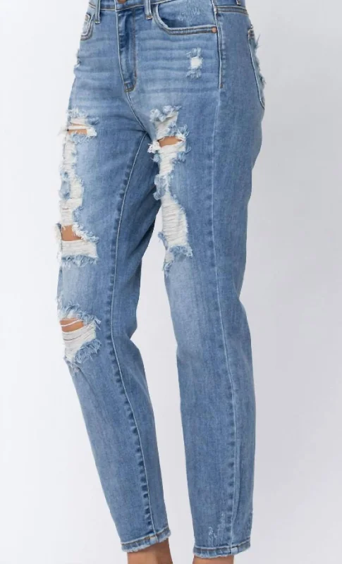 Distinctive Personality Distinctive Personality Hi Rise Destroyed Boyfriend Jeans In Blue Distinctive Personality Distinctive Personality Hi Rise Destroyed Boyfriend Jeans In Blue