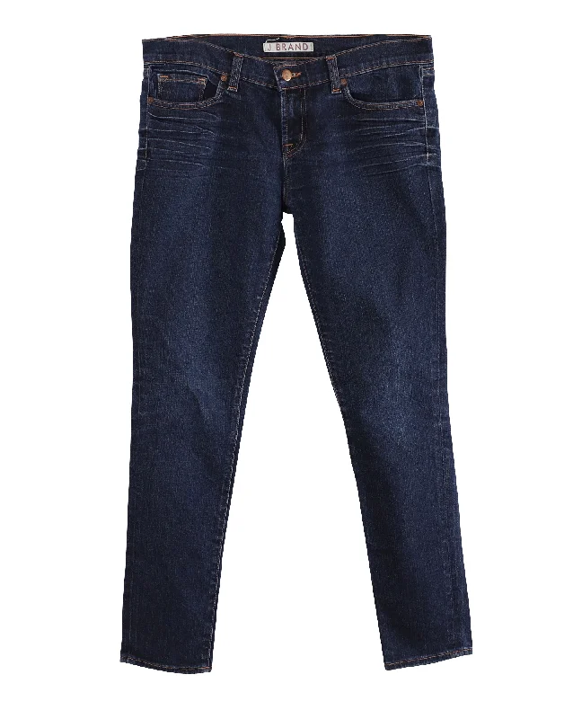 Elegant Feminine Style Elegant Feminine Style J Brand Mid Rise Skinny Cut Jeans in Blue Cotton Denim Elegant Feminine Style Elegant Feminine Style J Brand Mid Rise Skinny Cut Jeans in Blue Cotton Denim