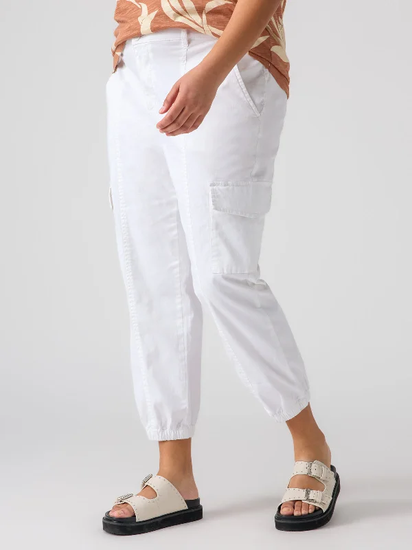 Urban Wear Trends Urban Wear Trends Rebel Standard Rise Pant Brilliant White Inclusive Collection Urban Wear Trends Urban Wear Trends Rebel Standard Rise Pant Brilliant White Inclusive Collection