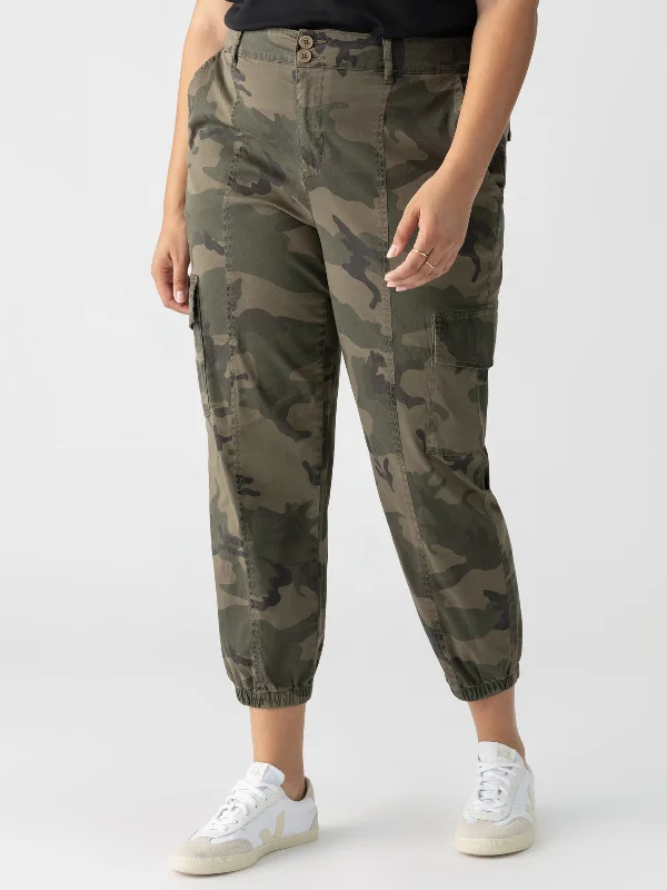 Casual Summer Style Casual Summer Style Rebel Standard Rise Pant Hiker Camo Inclusive Collection Casual Summer Style Casual Summer Style Rebel Standard Rise Pant Hiker Camo Inclusive Collection
