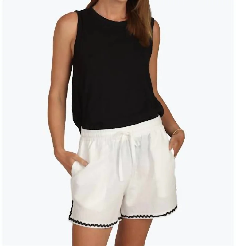 Leisure Time Leisure Time Sara Short In White