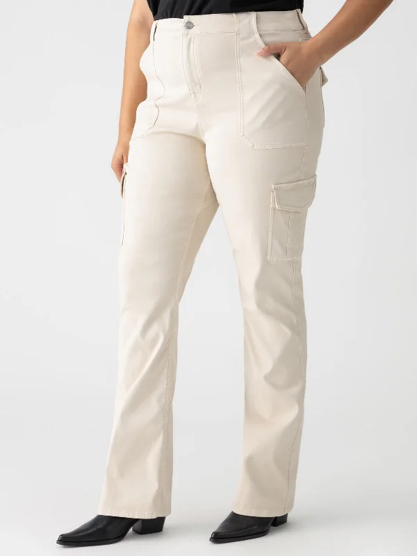 Casual Comfort Casual Comfort Sculpted Hayden Bootcut Standard Rise Pant Toasted Almond Inclusive Collection Casual Comfort Casual Comfort Sculpted Hayden Bootcut Standard Rise Pant Toasted Almond Inclusive Collection