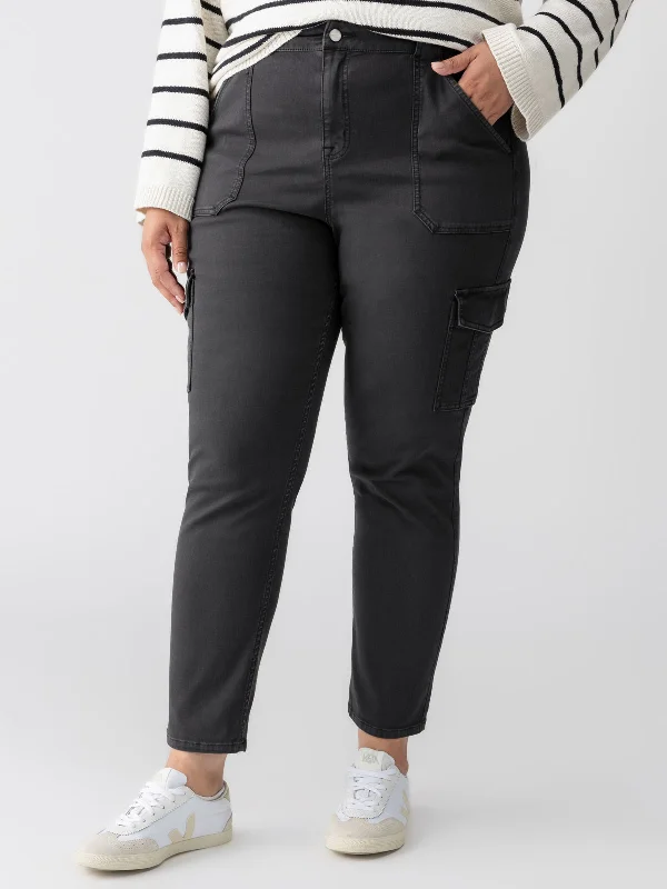 Elegant And Sweet Style Elegant And Sweet Style Sculpted Hayden Cargo Standard Rise Pant Black Inclusive Collection Elegant And Sweet Style Elegant And Sweet Style Sculpted Hayden Cargo Standard Rise Pant Black Inclusive Collection