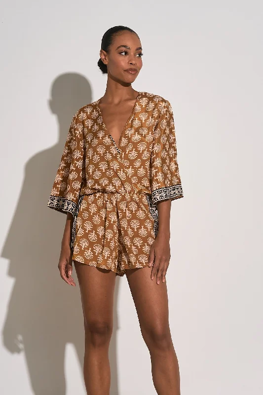 Simple Casual Feeling Simple Casual Feeling Elan Women's Dresses