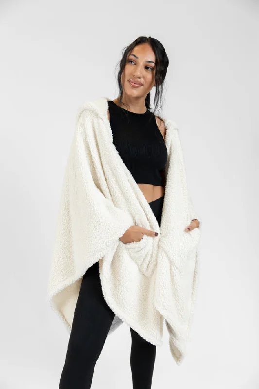 Casual Fit Style Casual Fit Style Cover Me Up Cream Lounge Wrap